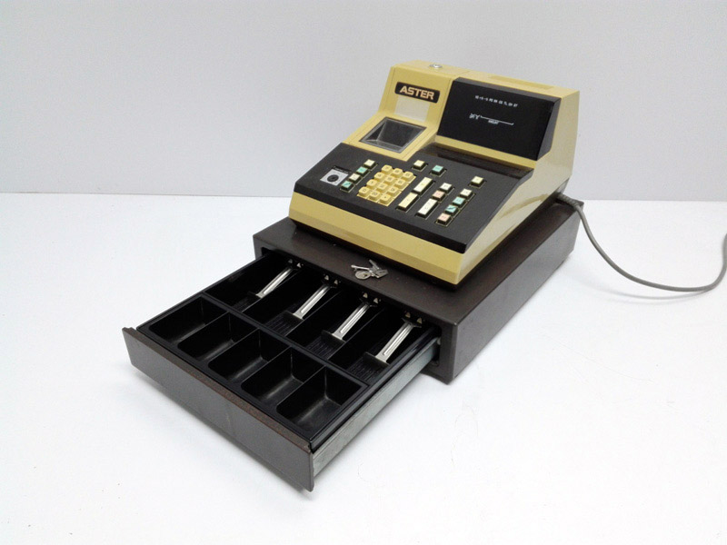 caja registradora comercio plastico llaves nofunc 29.5x35x40.5 1u